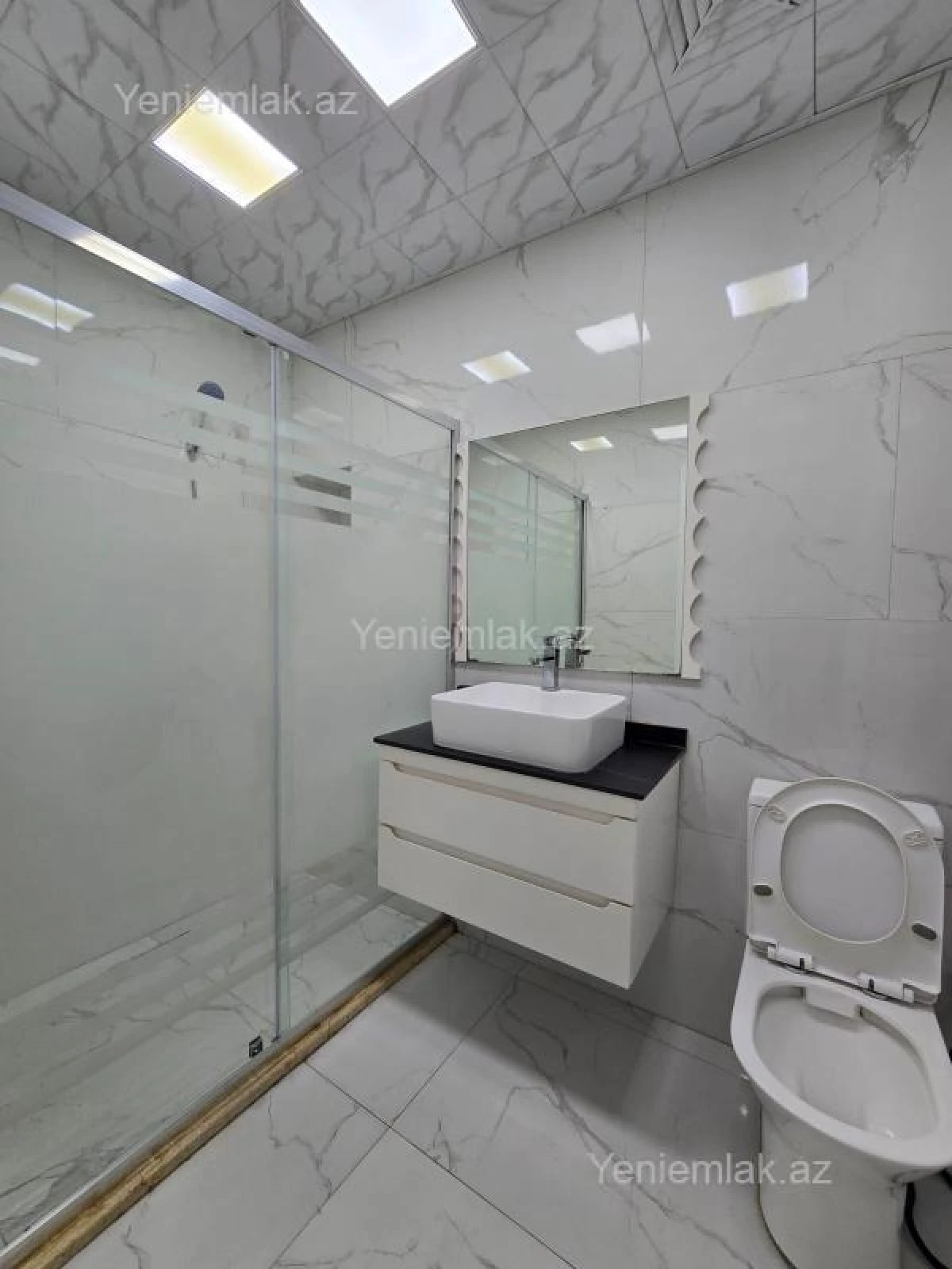 Satılır 2 otaqlı yeni tikili 80 m²