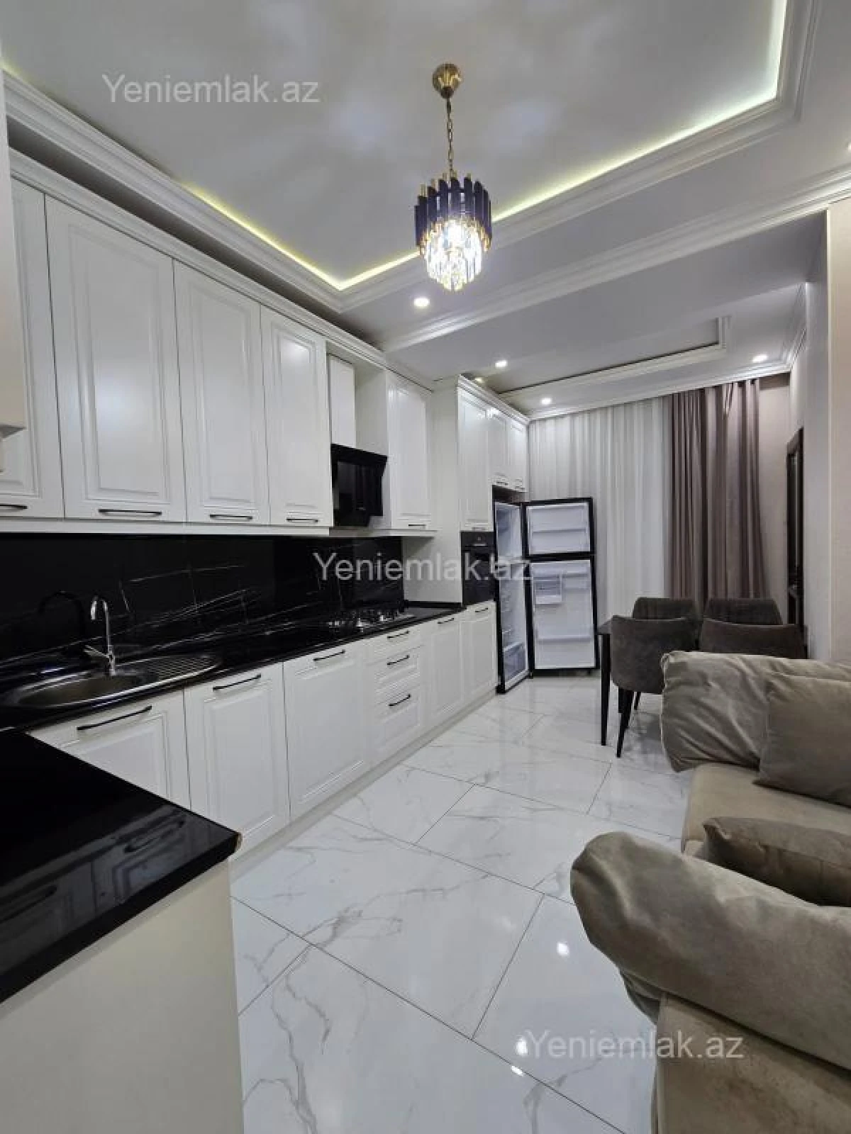 Satılır 2 otaqlı yeni tikili 80 m²