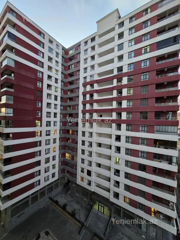 Satılır 2 otaqlı yeni tikili 80 m²