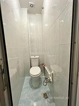 Satılır 3 otaqlı köhnə tikili 60 m²