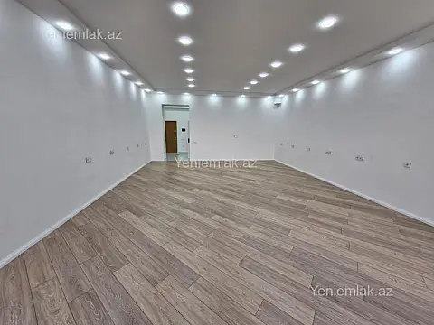 Satılır 1 otaqlı ofis 68 m²