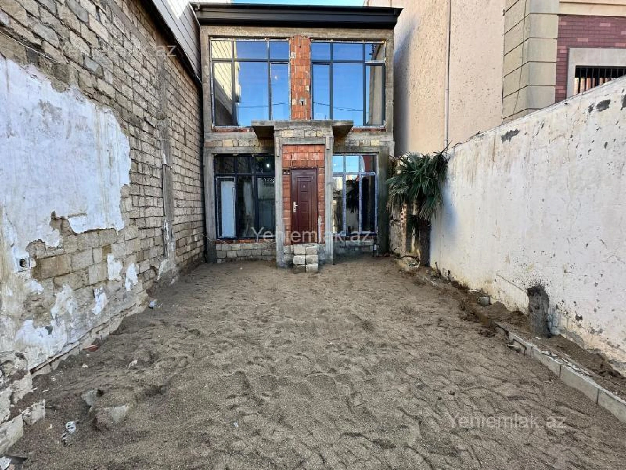 Satılır 4 otaqlı həyət evi 161 m²