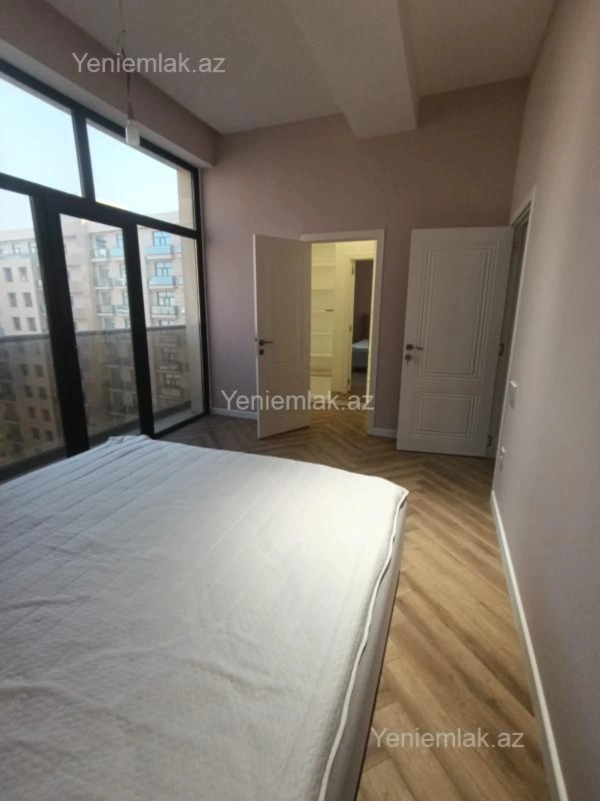 Satılır 2 otaqlı yeni tikili 87 m²