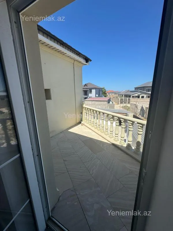 Satılır 4 otaqlı həyət evi 150 m²