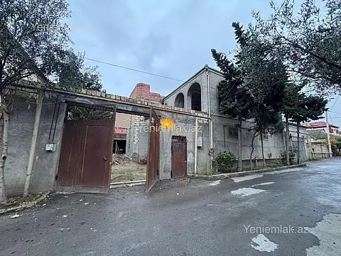 Satılır 5 otaqlı həyət evi 360 m²