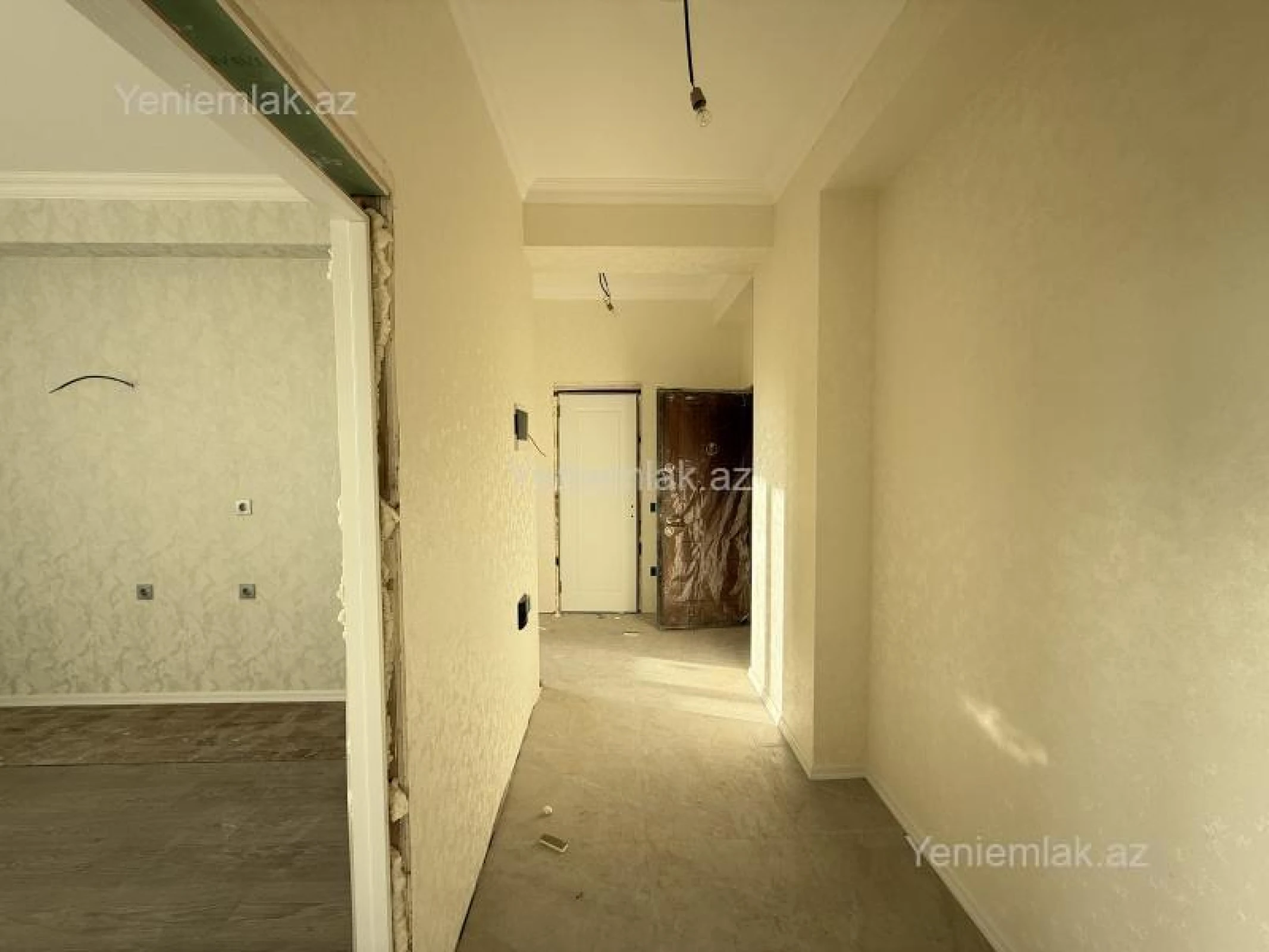 Satılır 2 otaqlı yeni tikili 61.9 m²