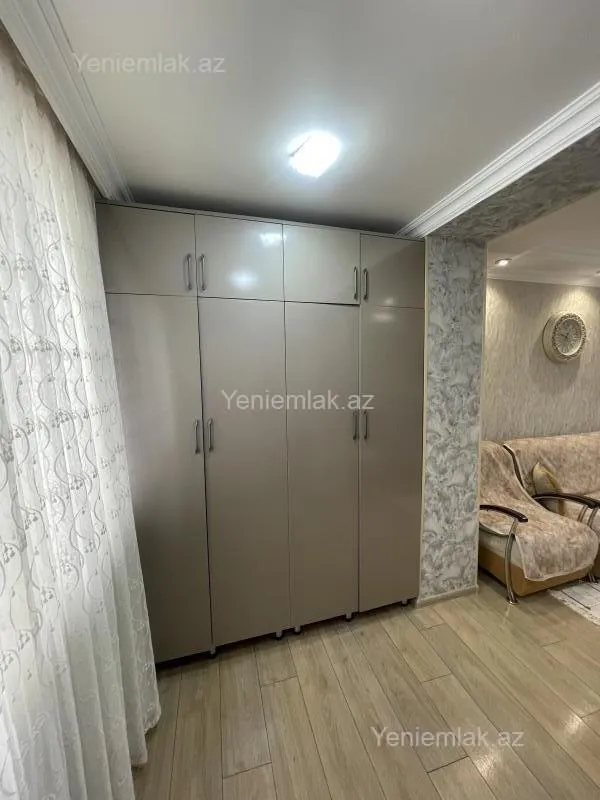 Satılır 2 otaqlı köhnə tikili 47 m²