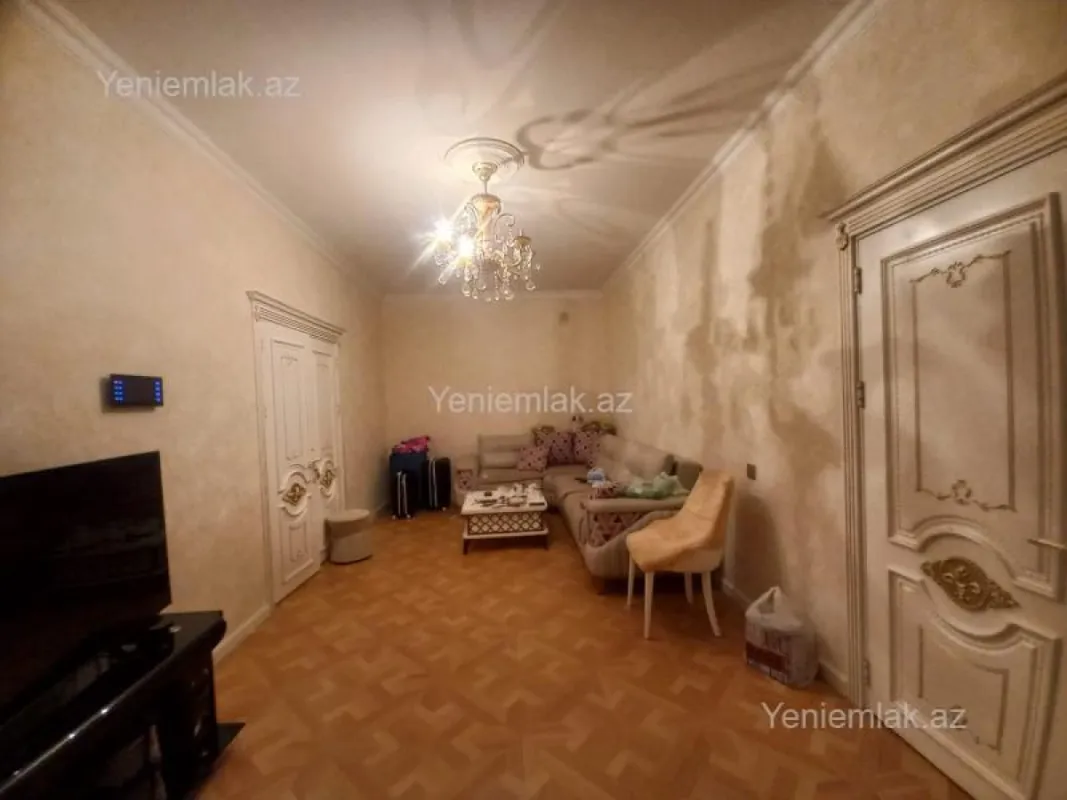 Satılır 3 otaqlı yeni tikili 128 m²