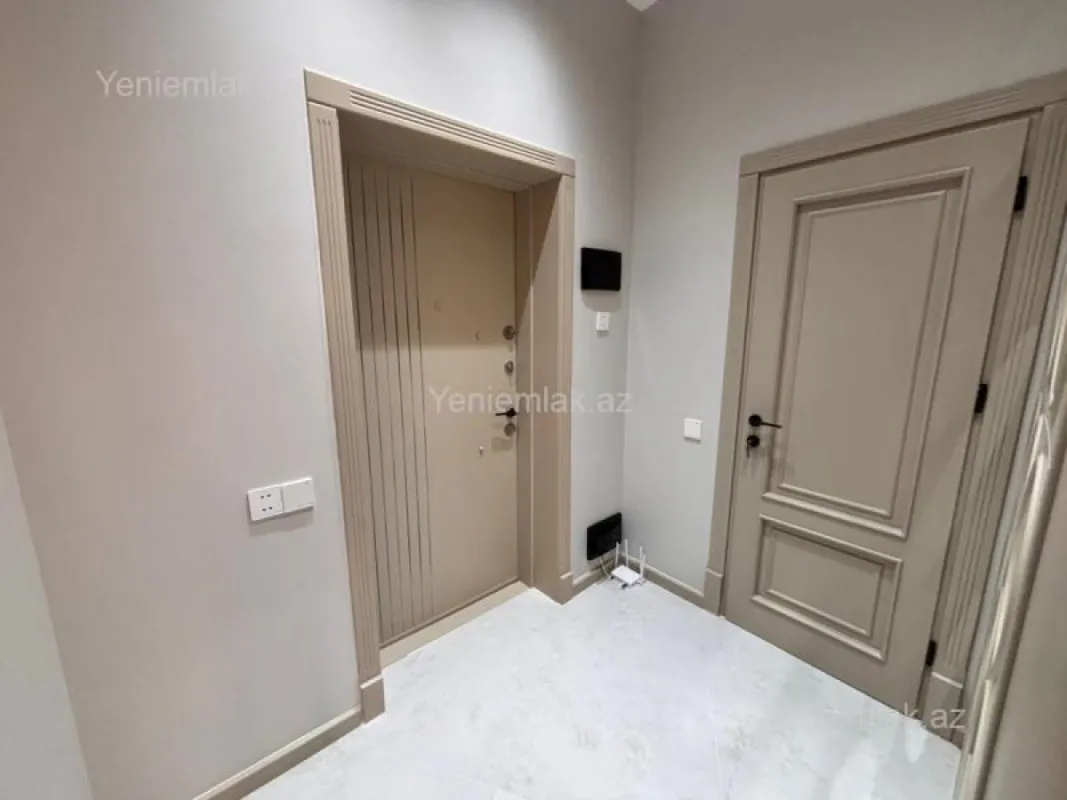 Satılır 2 otaqlı yeni tikili 68 m²