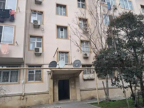Satılır 3 otaqlı köhnə tikili 74 m²