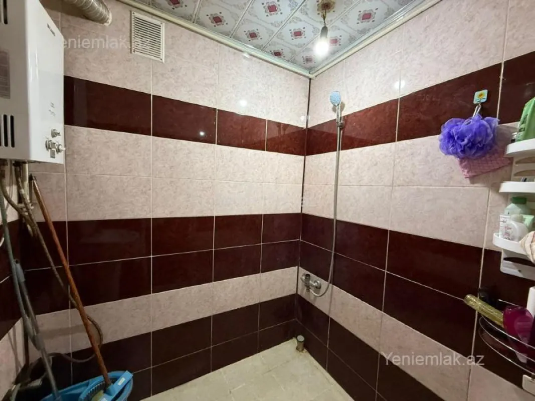 Satılır 3 otaqlı köhnə tikili 56 m²