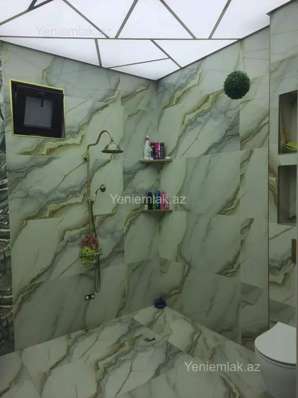 Satılır 3 otaqlı həyət evi 150 m²