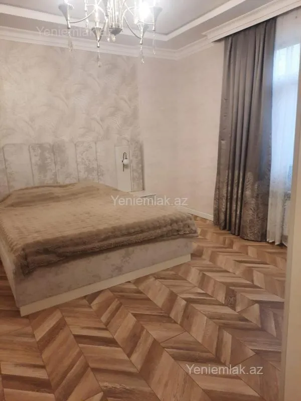 Satılır 3 otaqlı həyət evi 150 m²