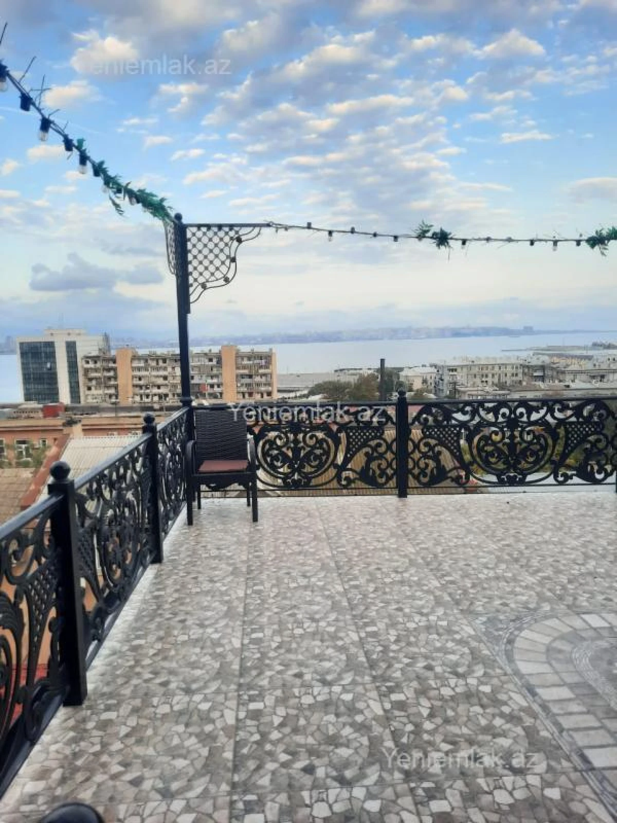 Satılır 3 otaqlı həyət evi 150 m²