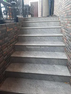 Satılır 3 otaqlı həyət evi 150 m²