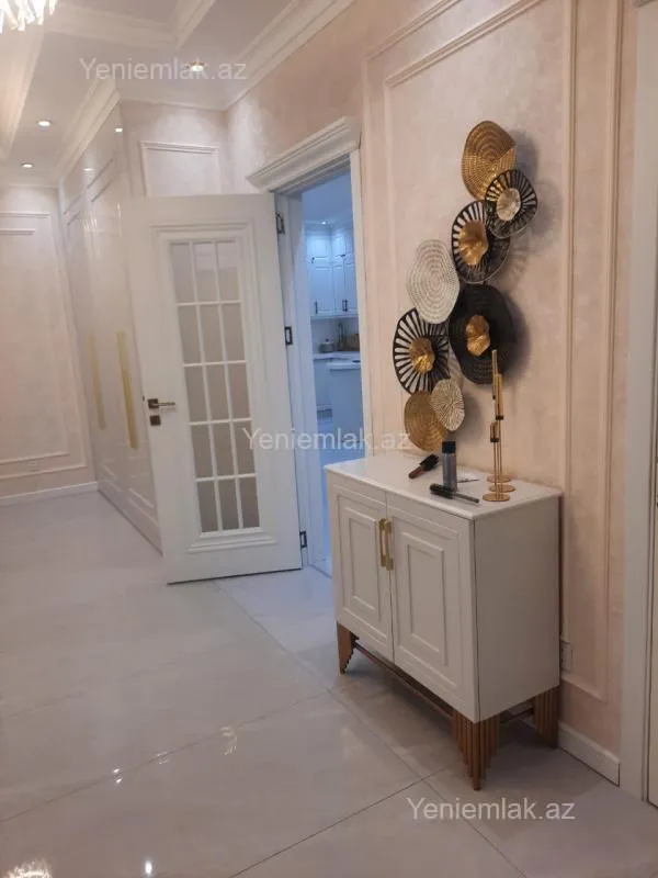 Satılır 3 otaqlı həyət evi 150 m²