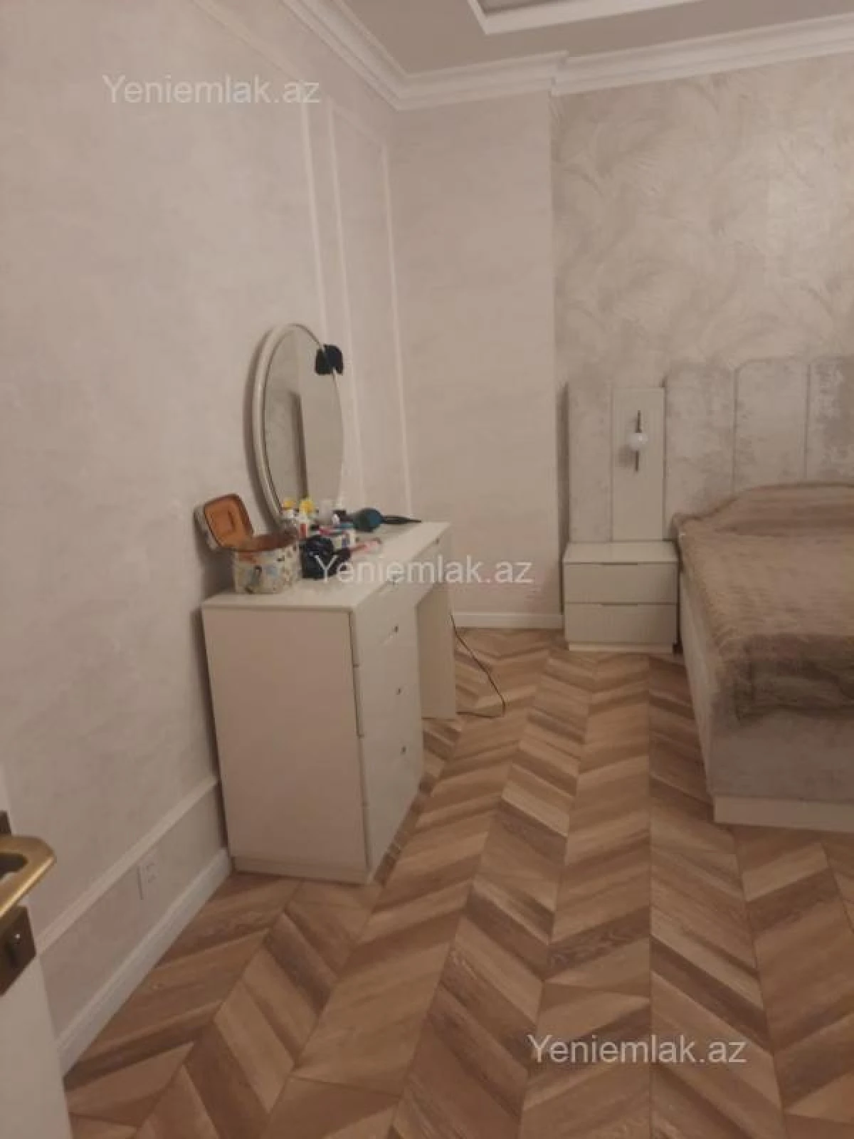 Satılır 3 otaqlı həyət evi 150 m²