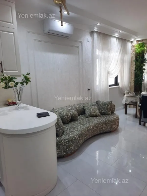 Satılır 3 otaqlı həyət evi 150 m²