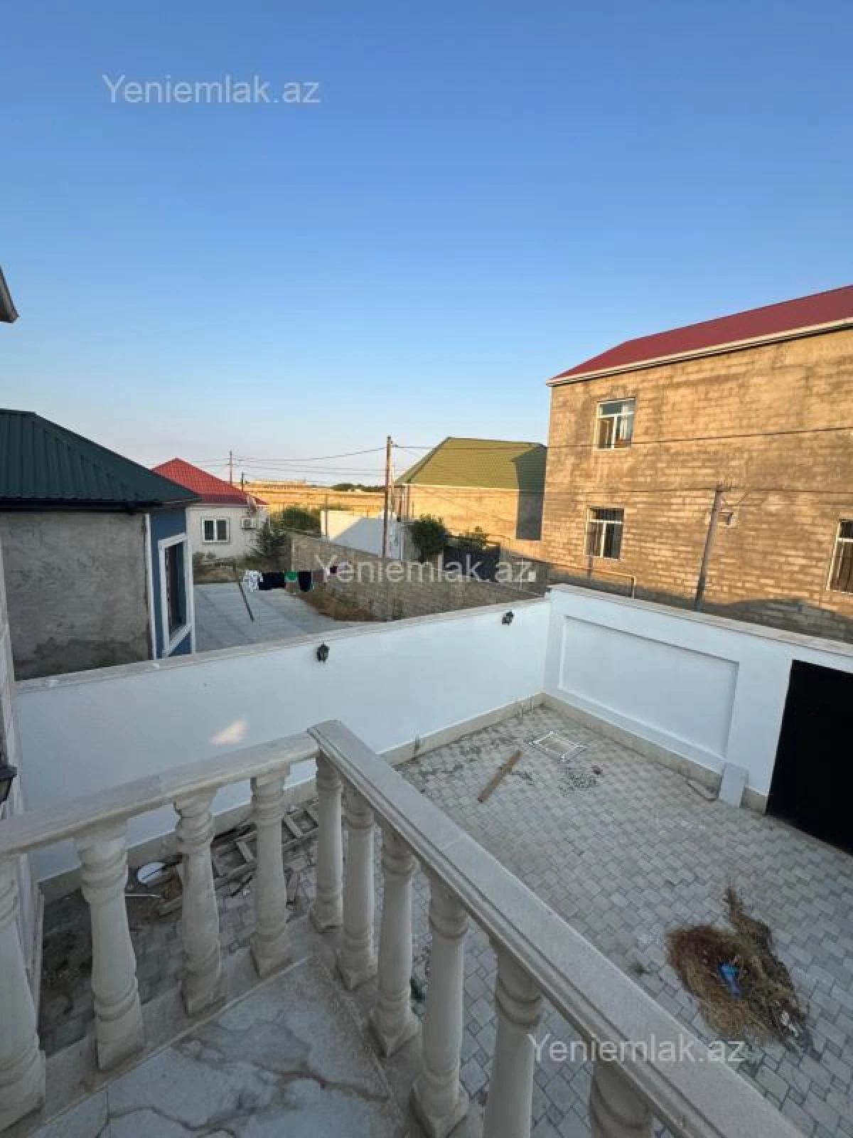 Satılır 6 otaqlı həyət evi 250 m²