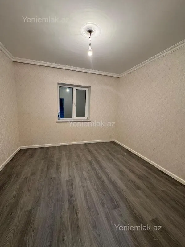 Satılır 6 otaqlı həyət evi 250 m²