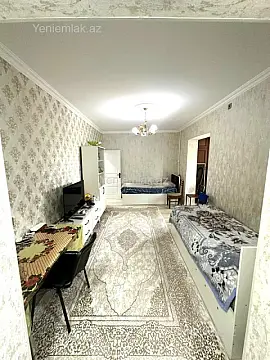 Kirayə verilir 2 otaqlı köhnə tikili 42 m²