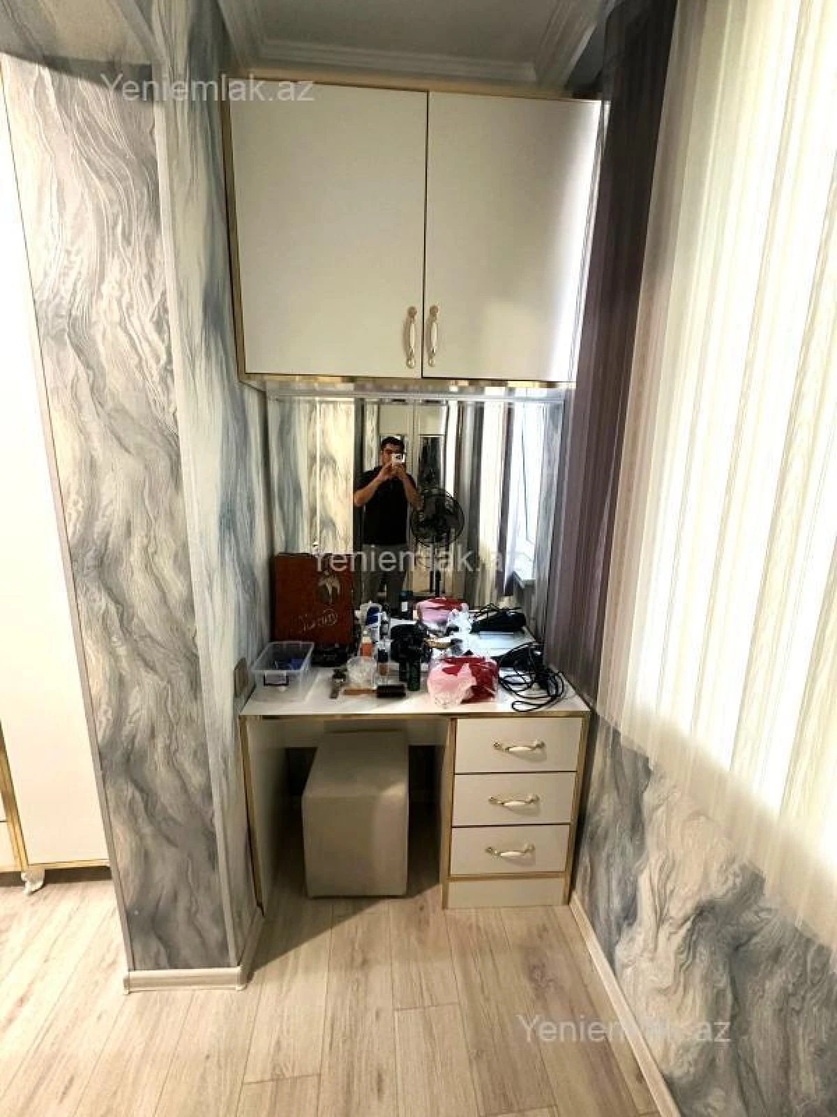 Kirayə verilir 2 otaqlı köhnə tikili 42 m²