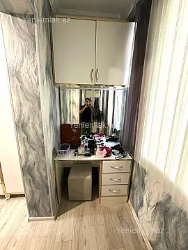 Kirayə verilir 2 otaqlı köhnə tikili 42 m²