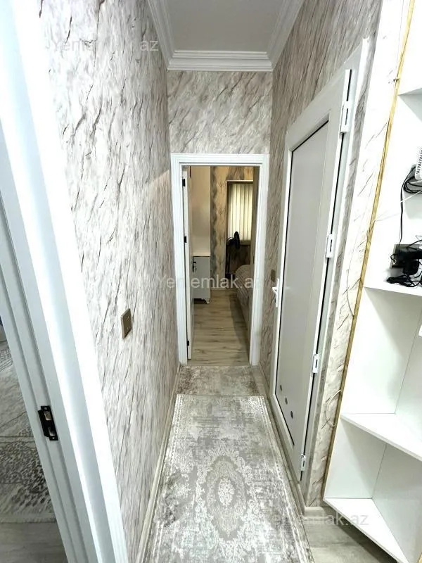 Kirayə verilir 2 otaqlı köhnə tikili 42 m²