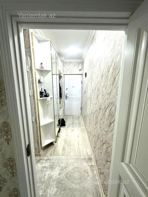 Kirayə verilir 2 otaqlı köhnə tikili 42 m²