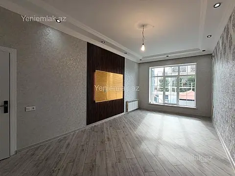 Satılır 8 otaqlı həyət evi 218 m²