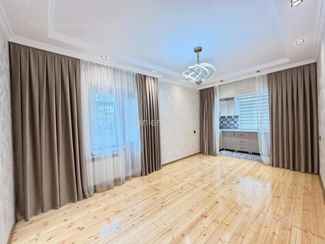 Satılır 1 otaqlı köhnə tikili 40 m²
