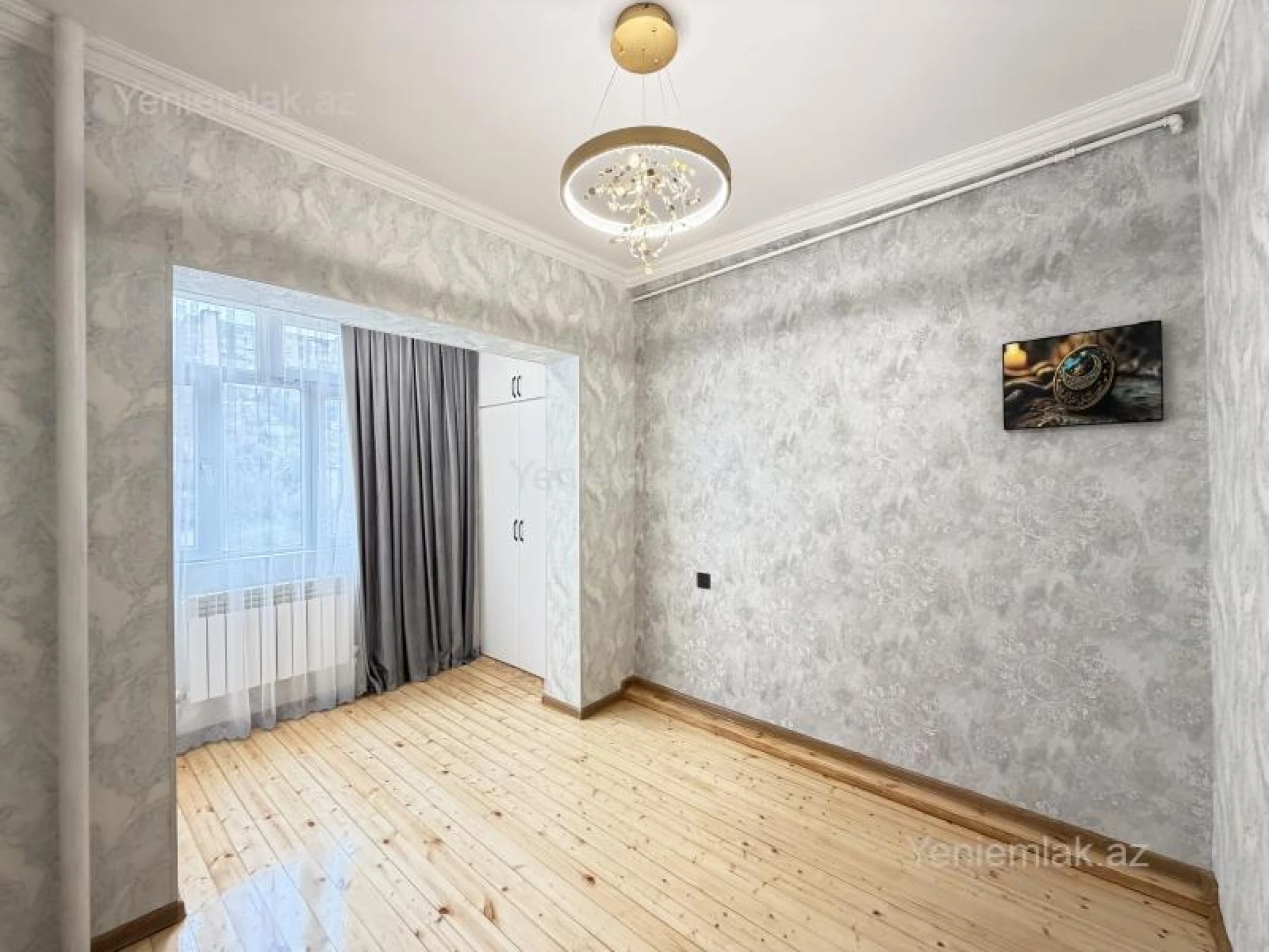 Satılır 1 otaqlı köhnə tikili 40 m²