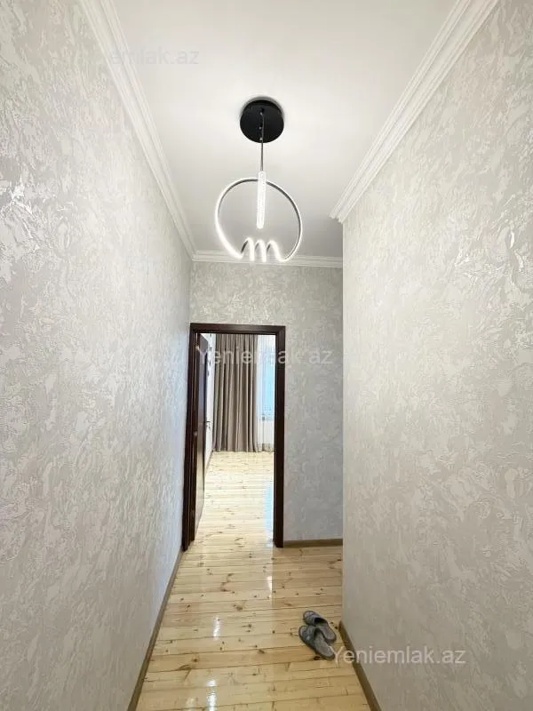Satılır 1 otaqlı köhnə tikili 40 m²