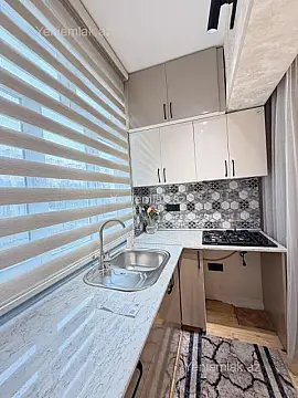 Satılır 1 otaqlı köhnə tikili 40 m²