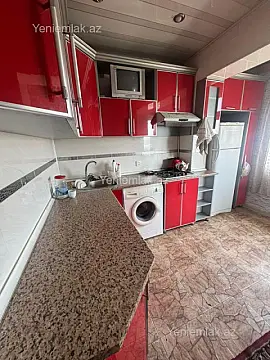 Satılır 3 otaqlı köhnə tikili 85 m²