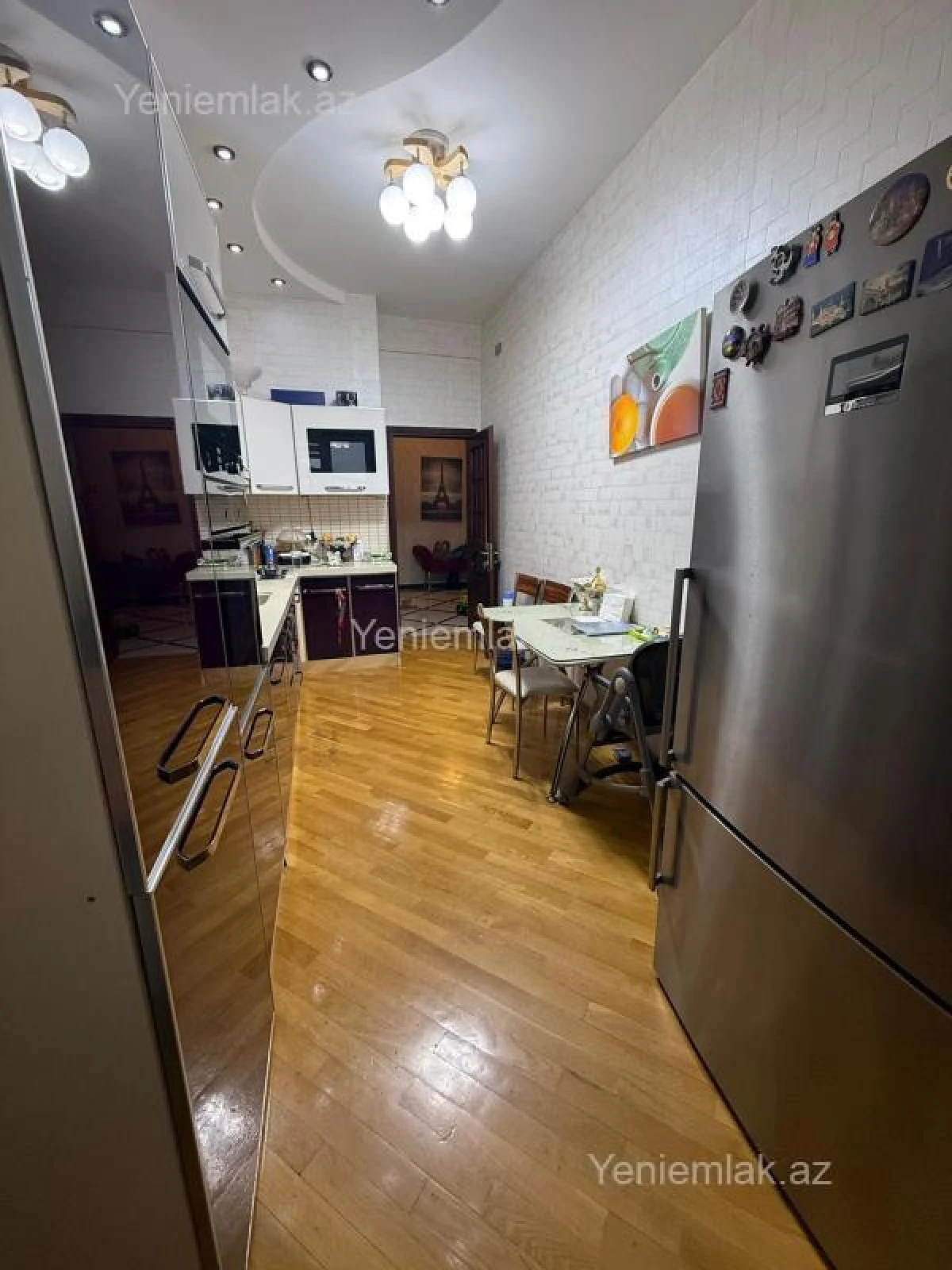 Satılır 2 otaqlı yeni tikili 92 m²