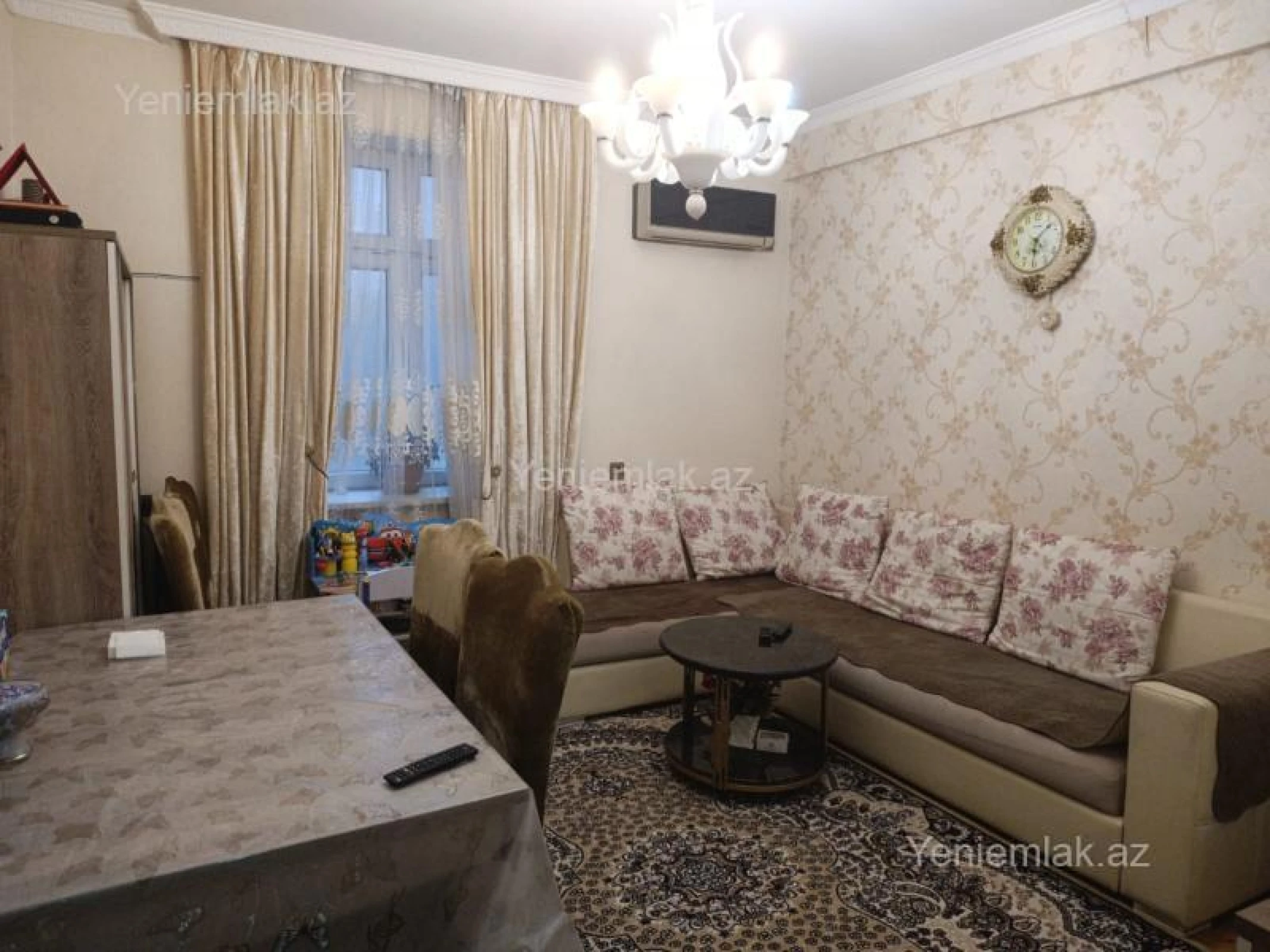 Satılır 2 otaqlı köhnə tikili 42 m²