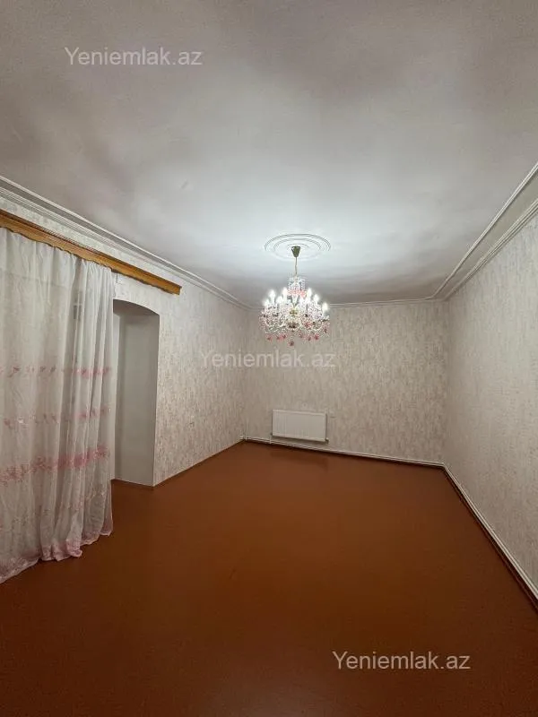 Satılır 3 otaqlı köhnə tikili 65 m²