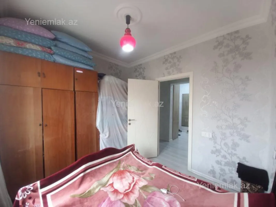 Satılır 3 otaqlı köhnə tikili 68 m²