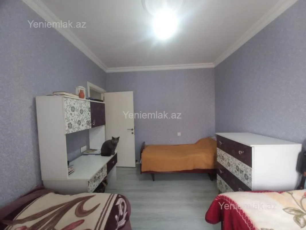 Satılır 3 otaqlı köhnə tikili 68 m²