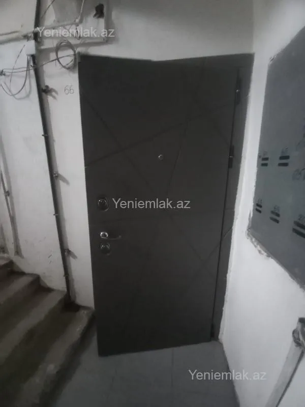 Satılır 3 otaqlı köhnə tikili 68 m²