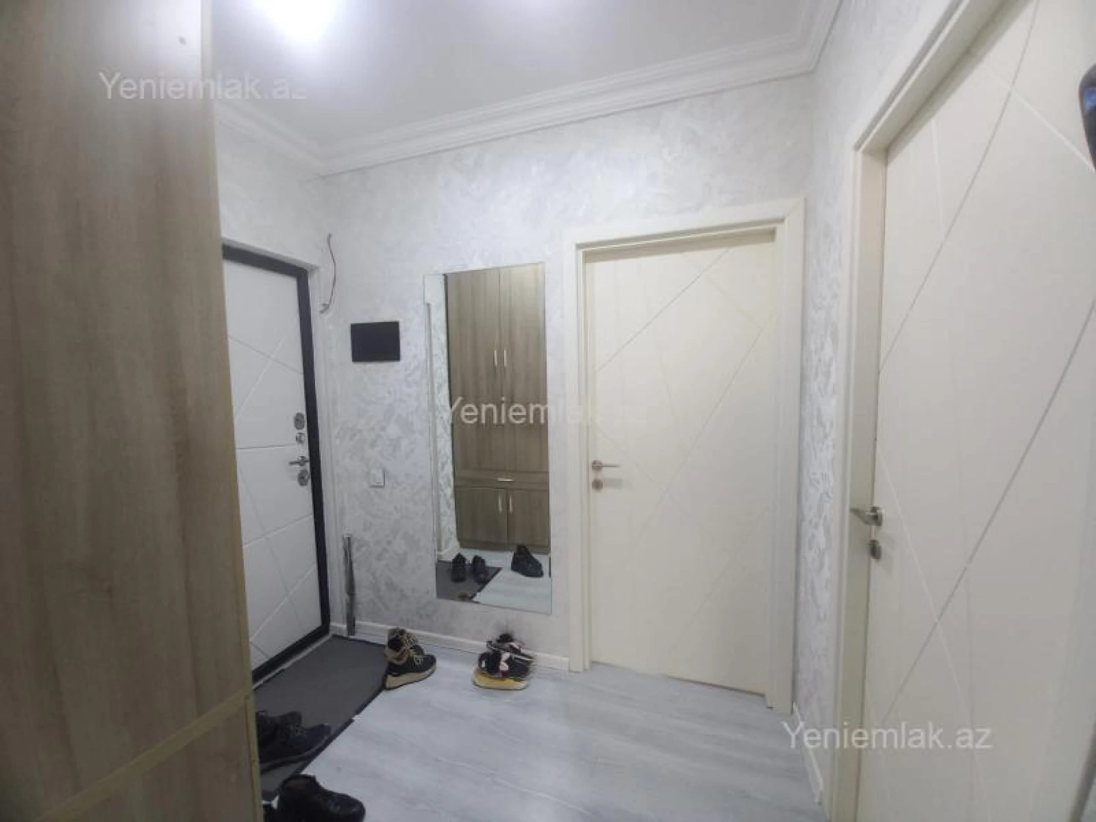 Satılır 3 otaqlı köhnə tikili 68 m²