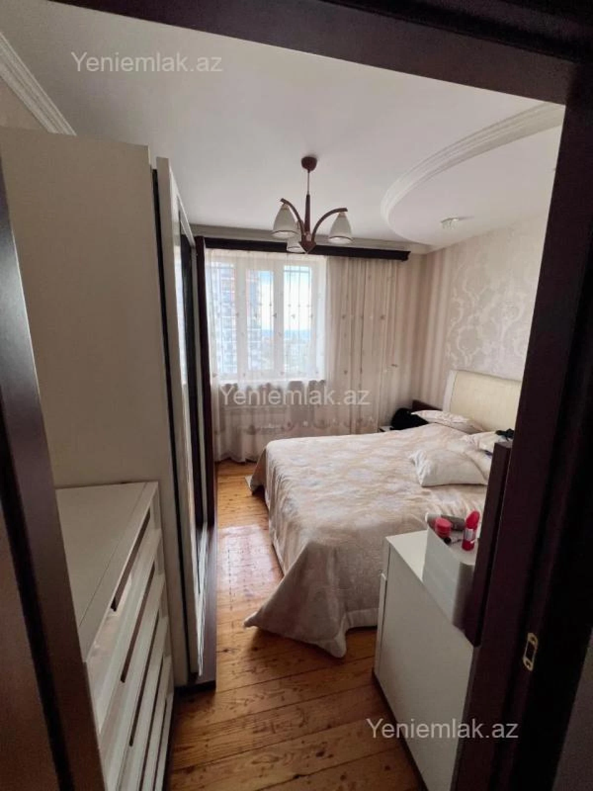 Satılır 3 otaqlı köhnə tikili 60 m²