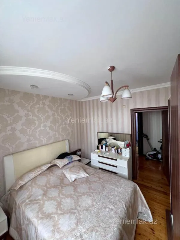 Satılır 3 otaqlı köhnə tikili 60 m²