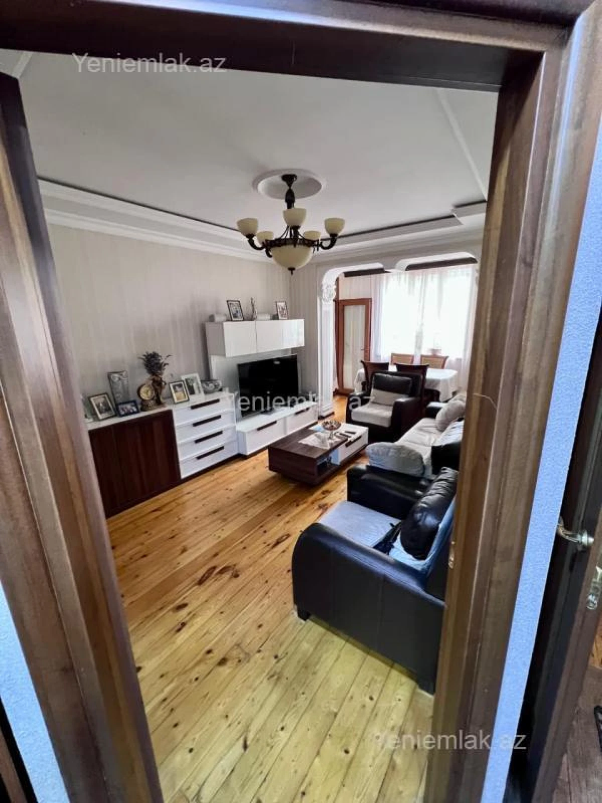 Satılır 3 otaqlı köhnə tikili 60 m²