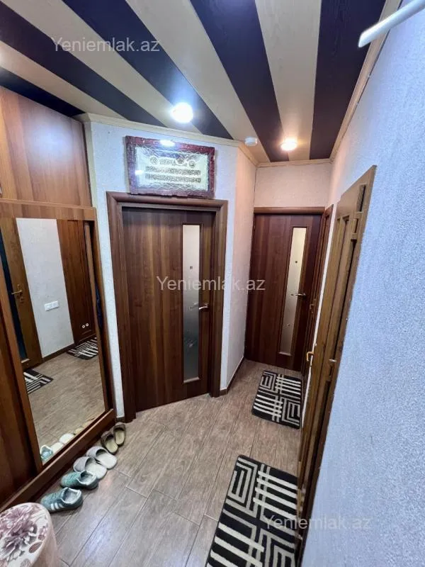 Satılır 3 otaqlı köhnə tikili 60 m²