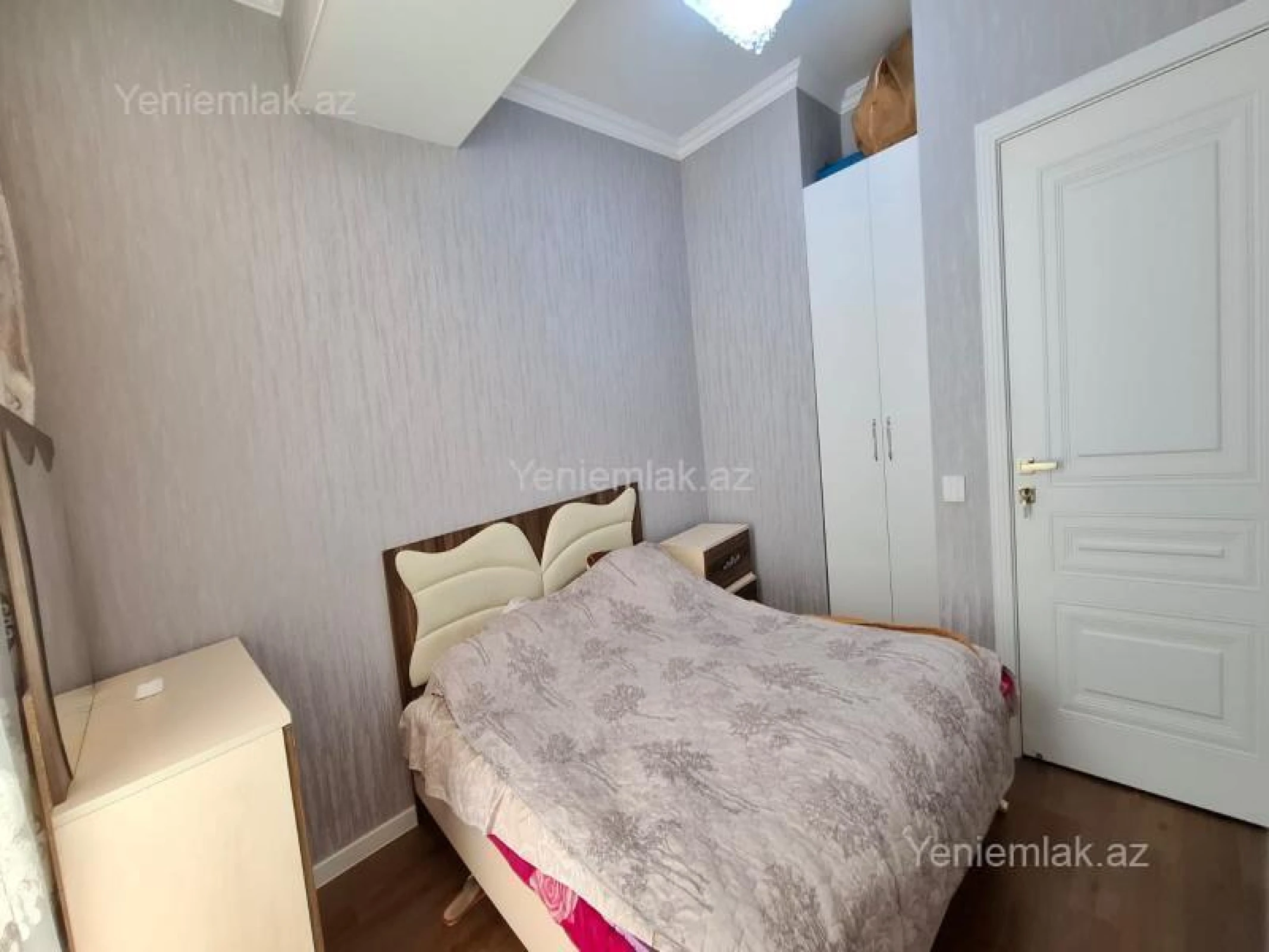 Satılır 3 otaqlı yeni tikili 72.1 m²