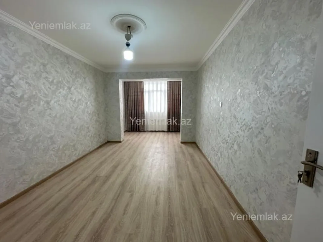 Satılır 2 otaqlı yeni tikili 60 m²