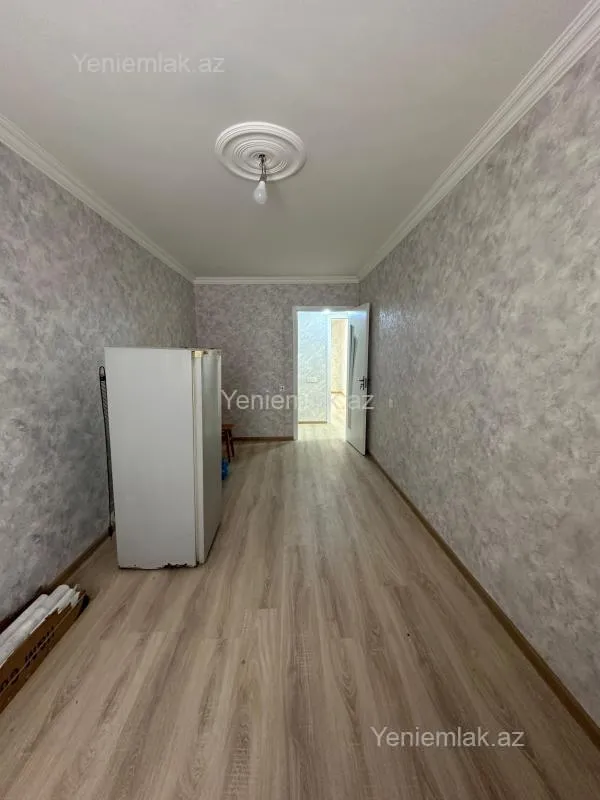 Satılır 2 otaqlı yeni tikili 60 m²