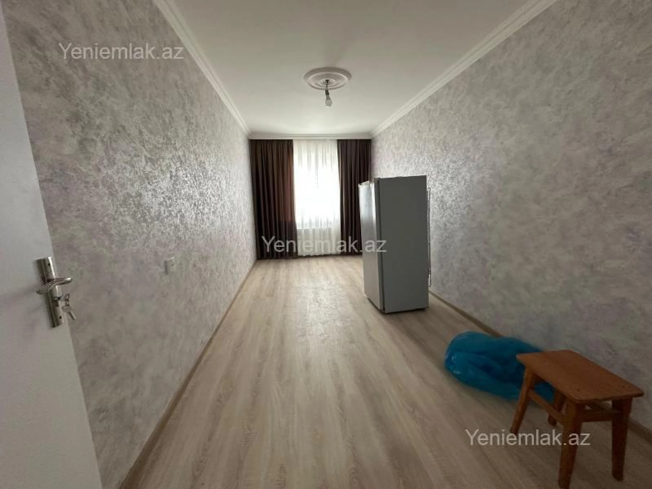 Satılır 2 otaqlı yeni tikili 60 m²